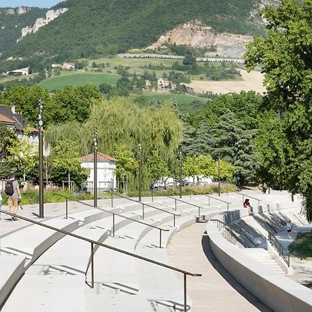 La Fabrique Centre Ville - Berges Du Tarn Мийо Экстерьер фото
